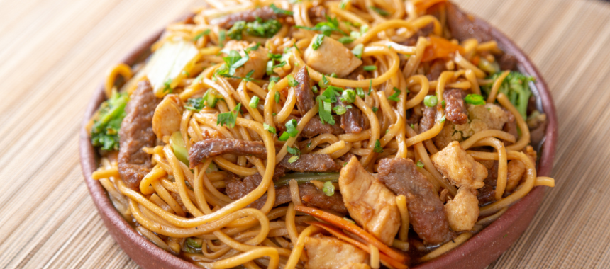 Yakisoba: a Receita Rápida e Fácil para um Jantar Exótico